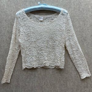 Women's Layering Lace Crop Top L (juniors)
